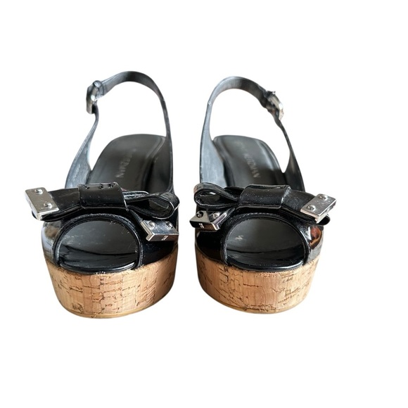 Stuart Weitzman Black Bodajean Bow Patent Leather Wedge Sandals Size 8.5 - Picture 8 of 10